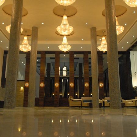 Hotel The Arindum Katni Екстериор снимка