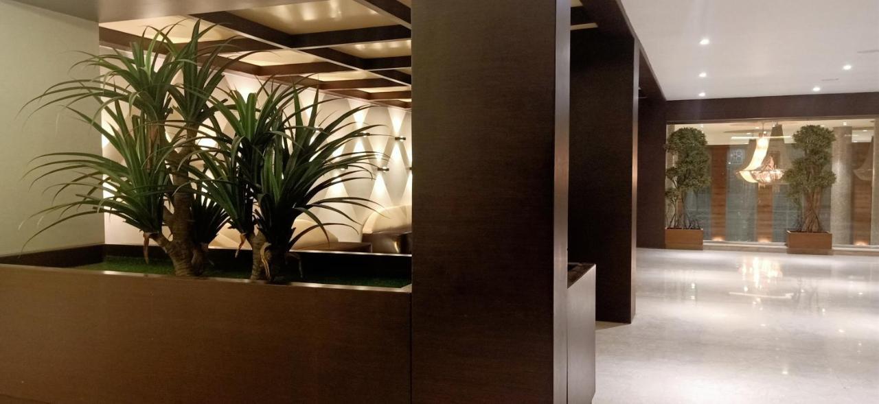 Hotel The Arindum Katni Екстериор снимка